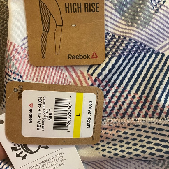 NWT Reebok Skinny Capri High Rise Large - Picture 3 of 3